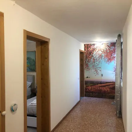 아파트 Civico 14 *